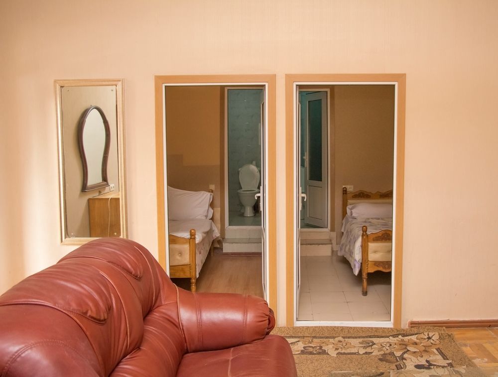 Aratta Hotel Аргаванд Экстерьер фото